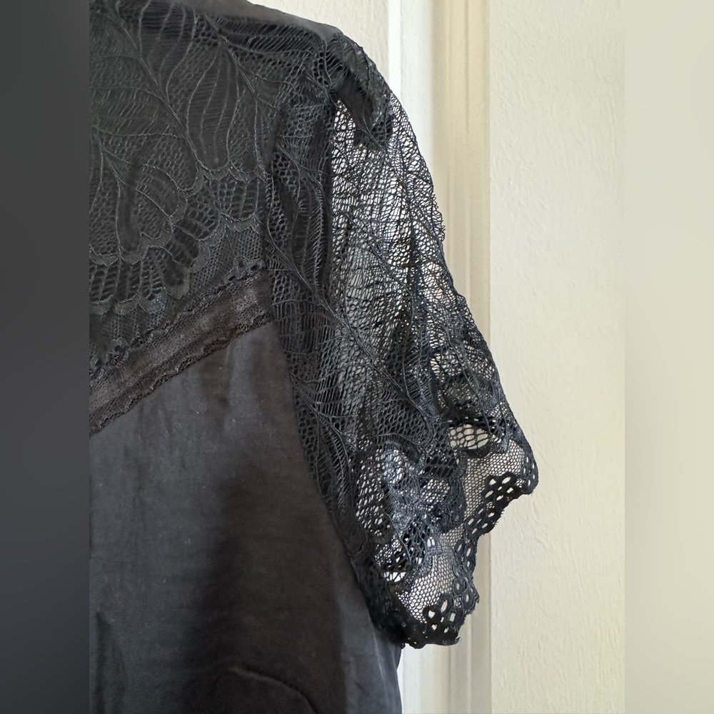 NWT Who What Wear Black Lace Detail Button Down Shirt Size Large - Picture 4 of 9